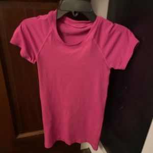 Lululemon swiftly tech (size 0)